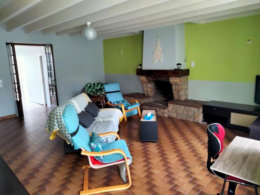 Holiday home Maison Manta Courtils
